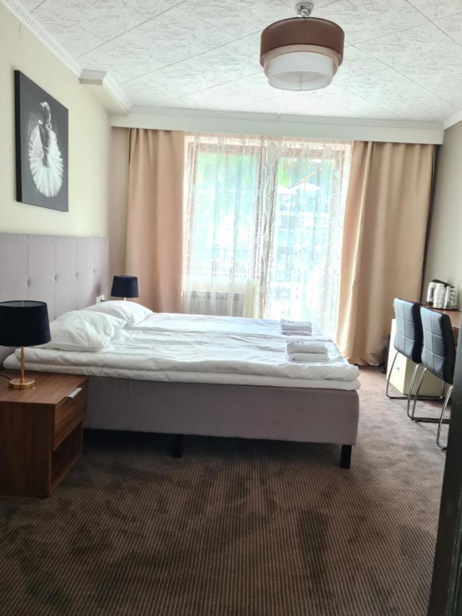 Hotel Kolorowa Карпач Экстерьер фото